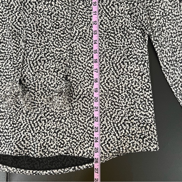 Diane Von Furstenberg Saylor Silk Blouse Size 8 - Picture 11 of 11